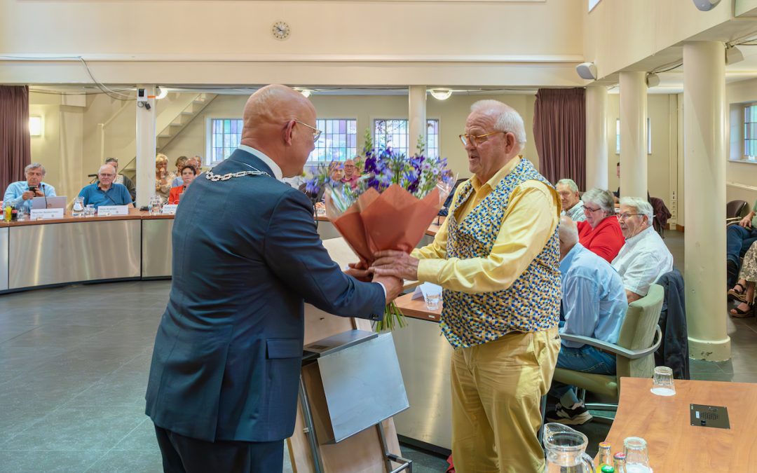 Gemeenteraad neemt afscheid van raadslid Jan Wesenbeek